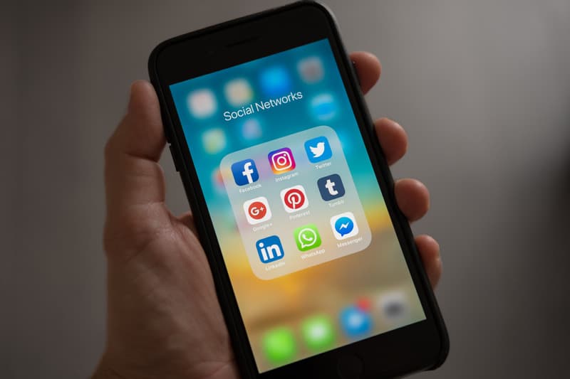 ¿Cómo son las normas de derechos de autor en redes sociales?